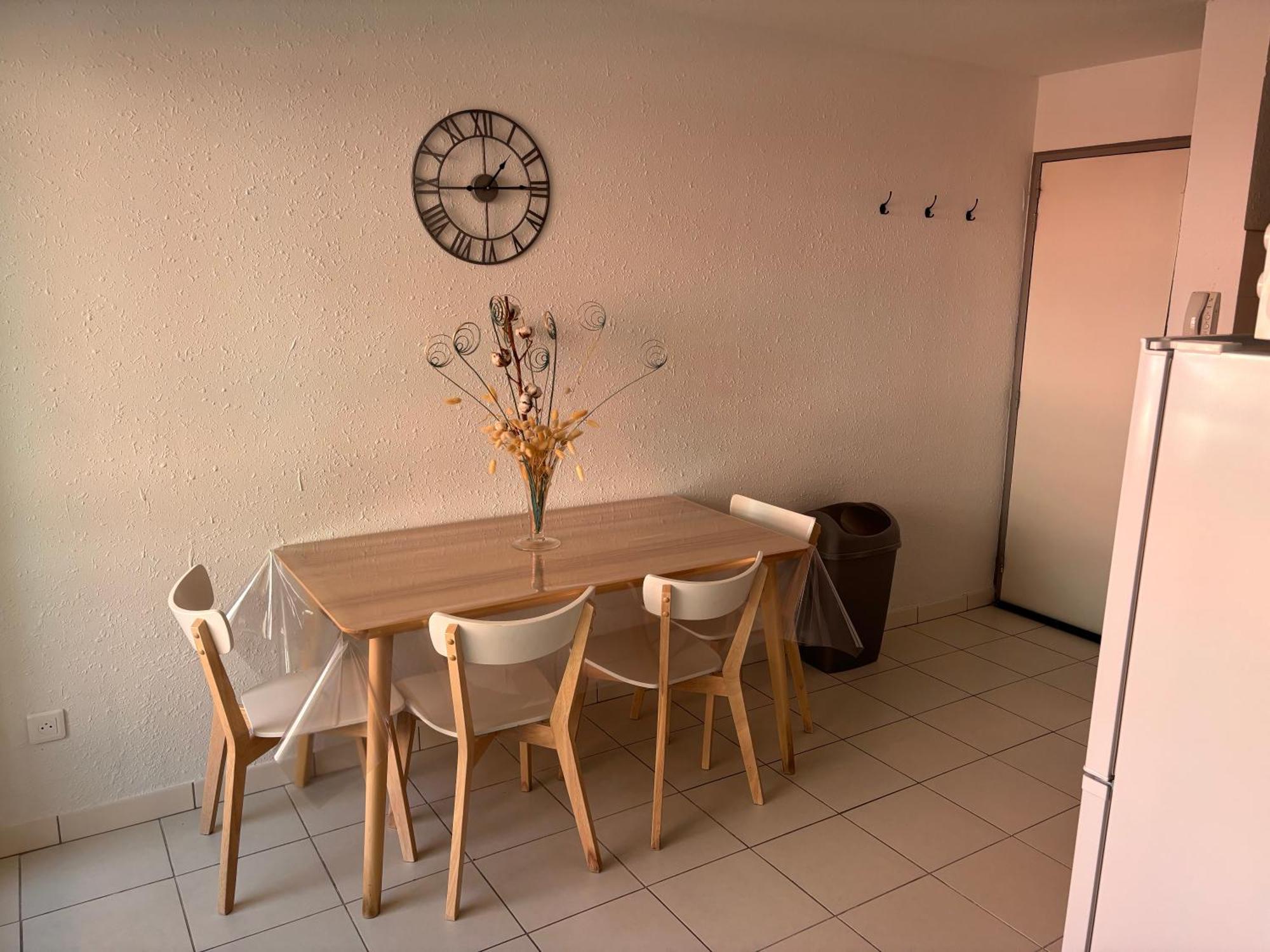 Classe 3 Etoiles Charmant Appartement Cosy Sur Sete Proche De Toutes Commodites, Parking Prive מראה חיצוני תמונה