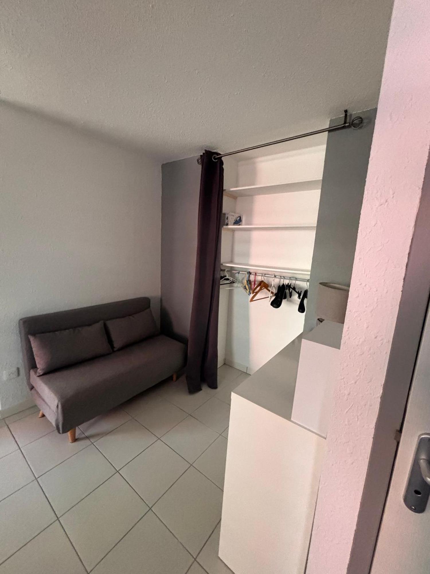 Classe 3 Etoiles Charmant Appartement Cosy Sur Sete Proche De Toutes Commodites, Parking Prive מראה חיצוני תמונה