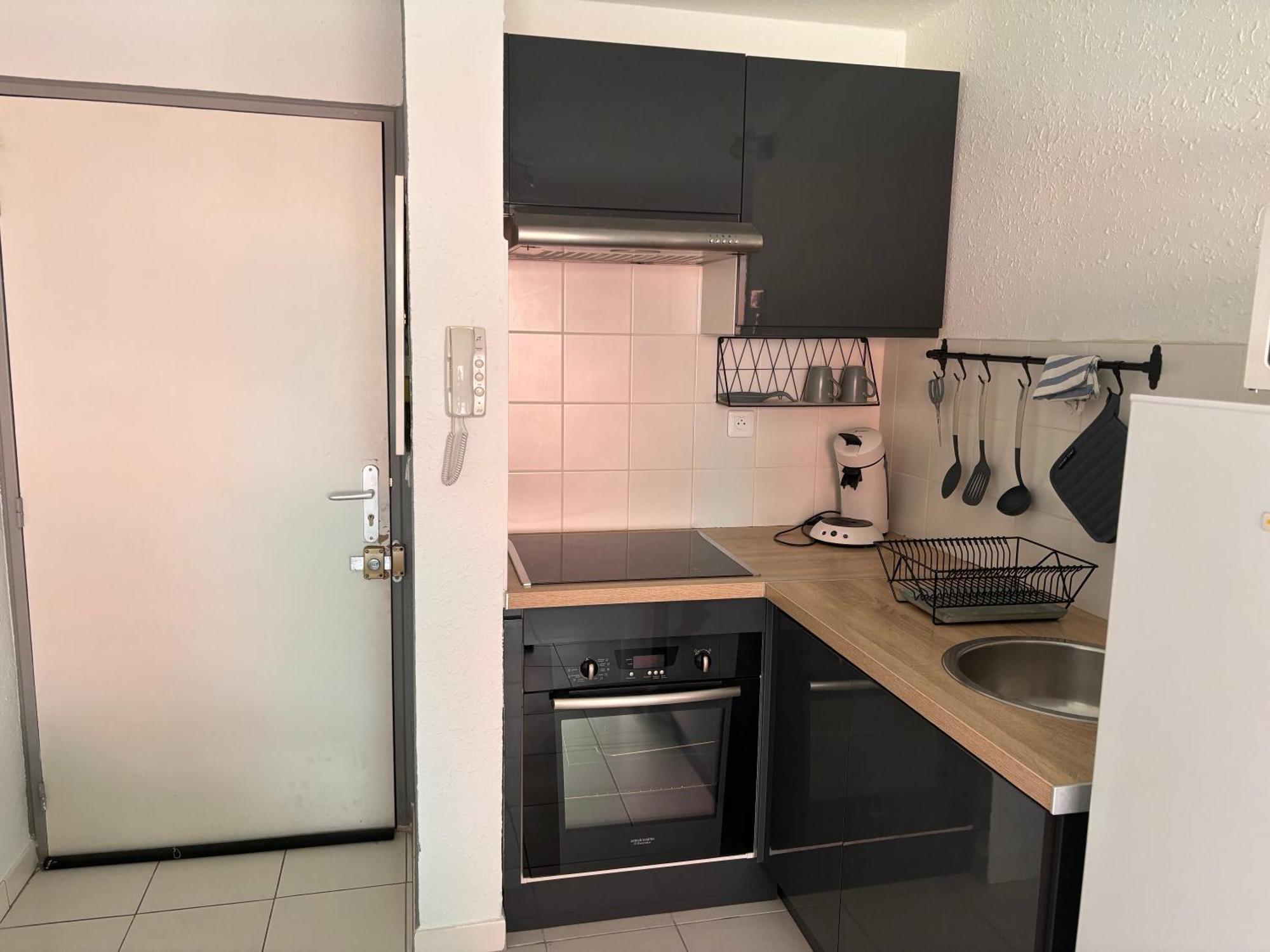 Classe 3 Etoiles Charmant Appartement Cosy Sur Sete Proche De Toutes Commodites, Parking Prive מראה חיצוני תמונה