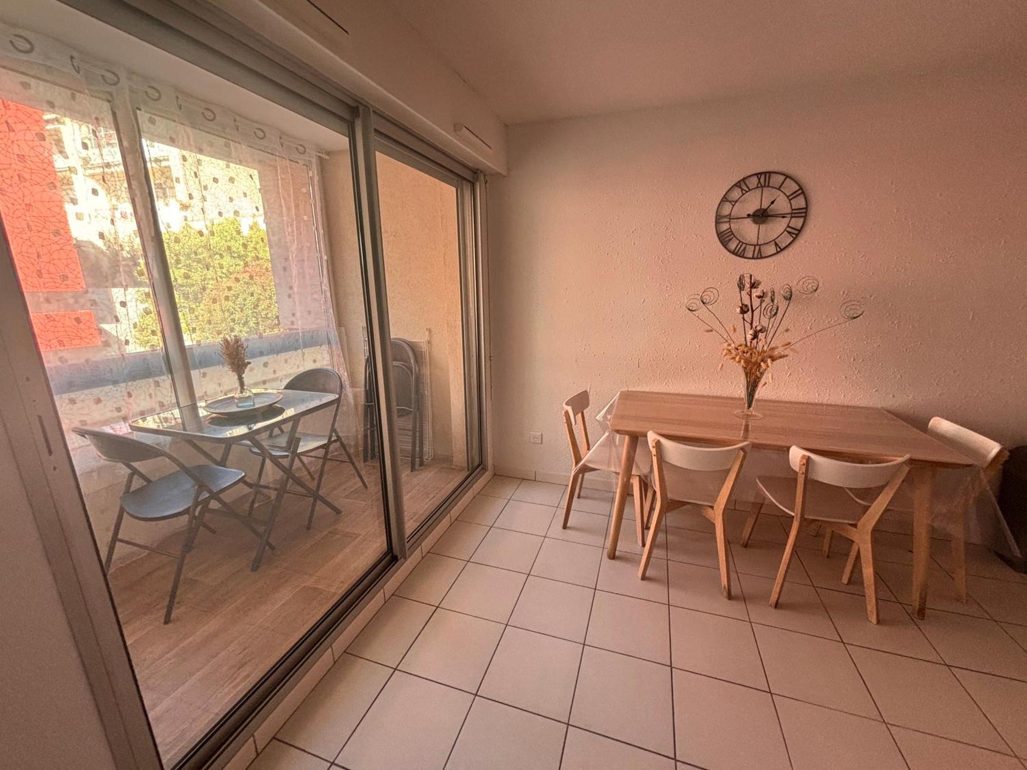 Classe 3 Etoiles Charmant Appartement Cosy Sur Sete Proche De Toutes Commodites, Parking Prive מראה חיצוני תמונה